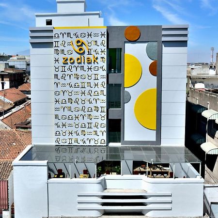 Zodiak Asia Afrika By Kagum Hotels Bandung Eksteriør billede