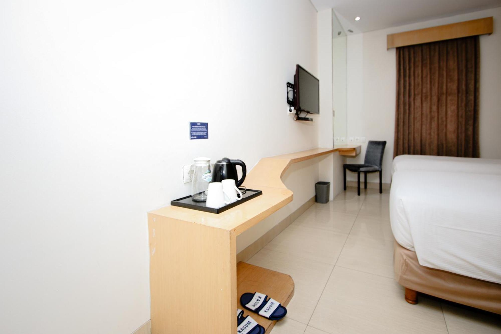 Zodiak Asia Afrika By Kagum Hotels Bandung Eksteriør billede