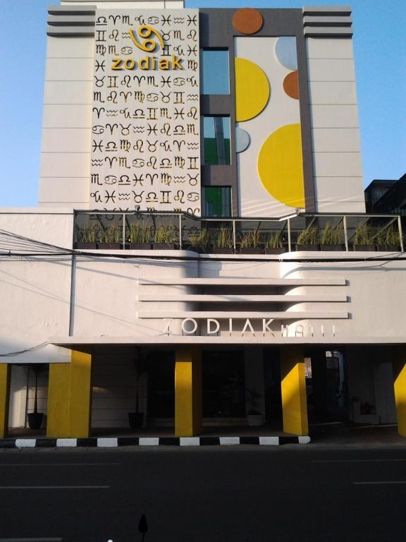 Zodiak Asia Afrika By Kagum Hotels Bandung Eksteriør billede